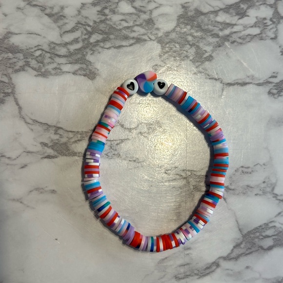 Colorful clay bead bracelet - Picture 1 of 2